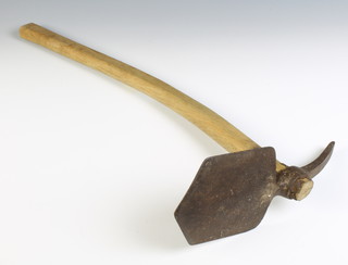 A wooden shafted and metal trenching tool 59cm x 30cm x 13cm 
