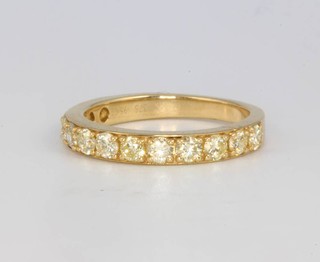 A 9ct yellow gold half eternity ring approx. 0.95ct, size L 1/2
