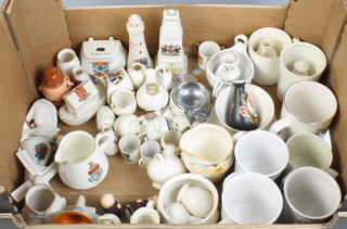 A quantity of crested china and minor commemorative china 