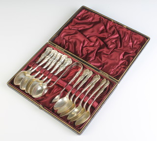 A cased set of 12 Victorian silver Kings pattern teaspoons and tongs, Sheffield 1981, 317 grams