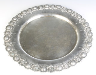 A Portuguese silver platter with rosette motifs, 1049 grams, 36cm 