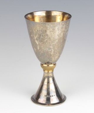 A silver commemorative beaker London 1972, maker Mappin & Webb, 14.5cm 216 grams 