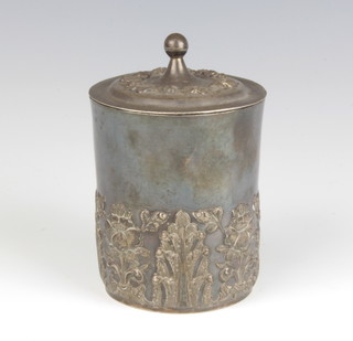A Continental silver box with floral decoration 181 grams 