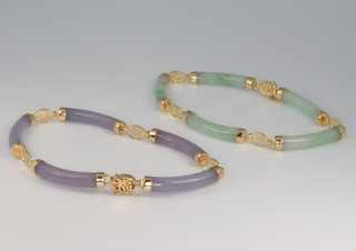 A 14ct yellow gold hardstone mounted bracelet, a ditto with matching earrings and a 9ct gold locket 2.7 grams 