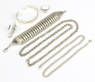 A silver bracelet and minor silver jewellery 201 grams 