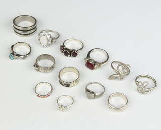A quantity of silver dress rings