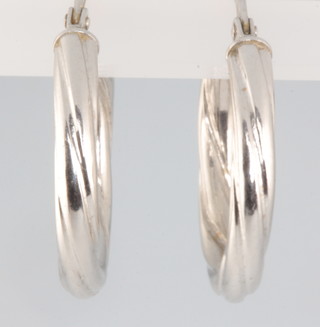 A pair of 9ct white gold hoop earrings, 2 grams 1.5 grams