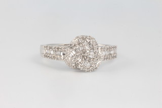 A 9ct fancy diamond ring size O 3.7 grams gross