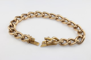 A 9ct yellow gold hollow link flat link bracelet, 19 grams 