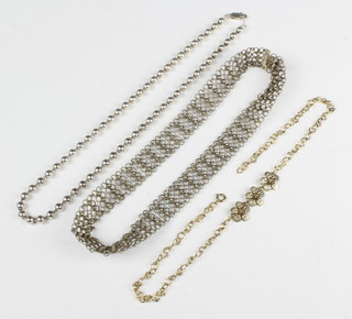 Three silver necklaces, 114 grams