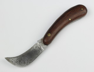 A 19th Century pruning knife with 7cm blade and mahogany grip 