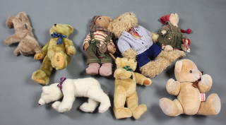 4 Boyds teddy bears, a Deans teddy bear and 3 others  
