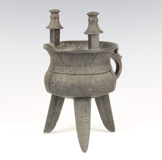 A Chinese archaistic 3 legged bronze Jue wine vessel 18cm x 5cm 