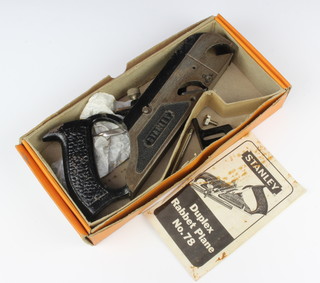 A Stanley Duplex rebate plane no.78 boxed and with instructions 