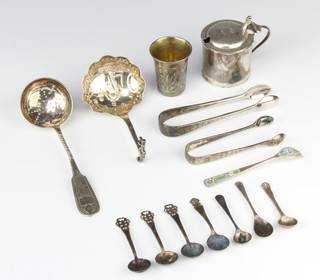 A Dutch silver spoon, a mustard, a tot and minor items, 203 grams