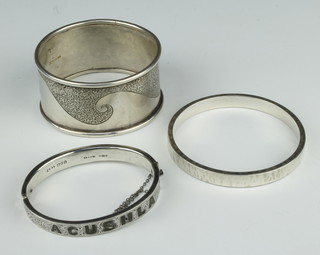 3 silver bangles 165 grams 