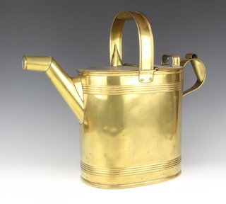 A large oval brass hot water carrier 28cm x 48cm x 18cm 