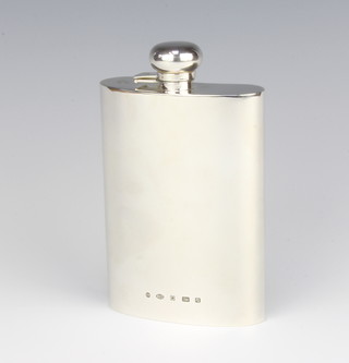 A modern silver hip flask of plain form, 13cm, 212 grams