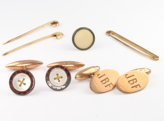 A pair of oval 9ct yellow gold cufflinks together with 2 bar brooches, gross 10 grams 