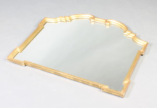 A Rococo style arched plate mirror contained in a decorative gilt frame 80cm x 102cm