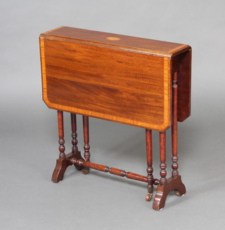 An Edwardian inlaid mahogany and crossbanded Sutherland table, raised on turned supports 63cm h x 61cm w x 15cm d 