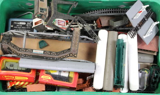 A quantity of OO rails, a small quantity of carriages etc 