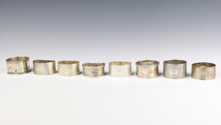 A silver napkin ring Birmingham 1972 and 7 others, 211 grams