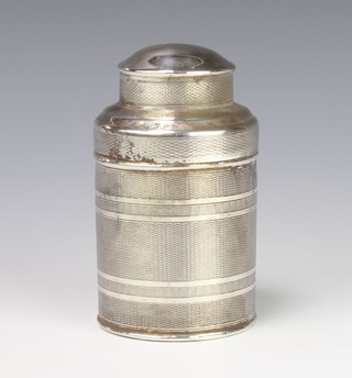 A Continental Art Deco style engine turned silver cocktail shaker, 241 grams gross, 12cm 