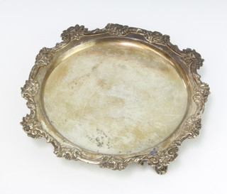 A Victorian silver card tray with floral rim, London 1839, 17cm diam, 263 grams 