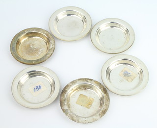 Six circular 800 standard dishes, 8cm, 155 grams 