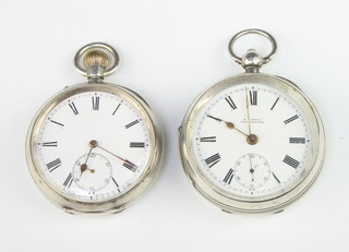 A silver pocket watch Birmingham 1910 with seconds at 6 o'clock the dial inscribed H Samuel and  a Continental 935 ditto with seconds at 6 o'clock 