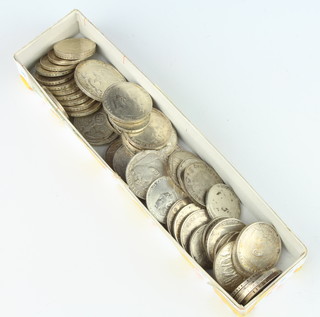A quantity of mainly German 1930's coinage, 580 grams