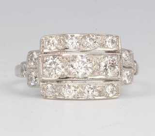 A platinum Art Deco style diamond ring size O 1/2

