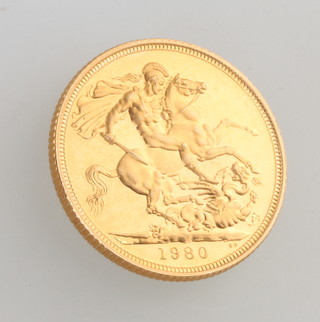 A sovereign 1980, cased