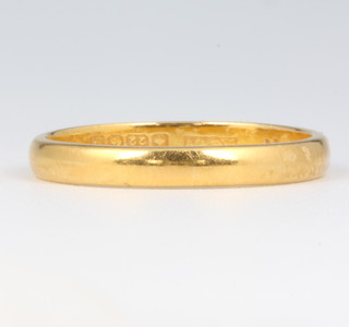 A 22ct yellow gold wedding band, 3 grams, size P 1/2
