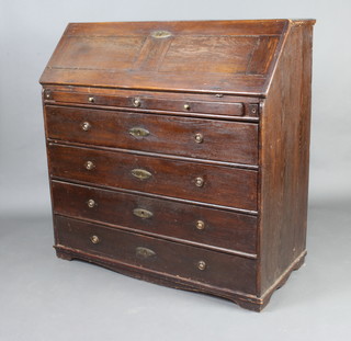 A Georgian oak estate style bureau, the fall front revealing a stepped interior fitted drawers above 1 shallow and 4 long drawers, raised on bracket feet 119cm h x 120cm w x 55cm d 