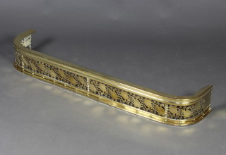 A 19th Century pierced and polished brass fender 15cm x 118cm x 20cm 