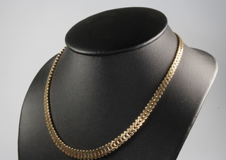 A 9ct three colour yellow gold necklace, 32 grams, 42cm  