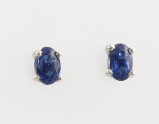 A pair of Kyanite stud earrings, approx 1.2ct