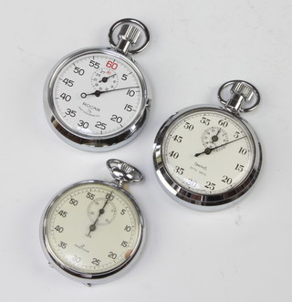 A chromium cased Breitling stopwatch boxed, a Smiths and 1 other 