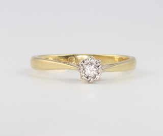 An 18ct yellow gold single stone diamond ring size M 2.5 grams