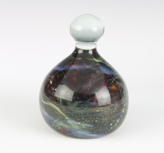 A Mdina free form paperweight 11cm 