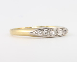 An 18ct yellow gold 5 stone diamond ring 3.5 grams, size M 