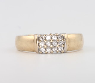 A 9ct yellow gold diamond ring 2.8 grams, size L 1/2