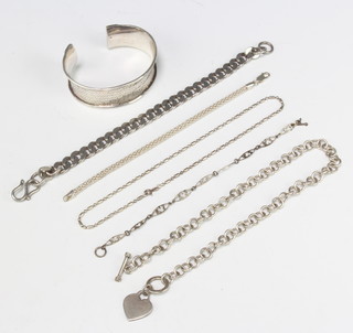 A silver bangle and 5 pieces of silver jewellery 152 grams 