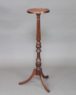 A Georgian style circular turned and reeded mahogany torchere 100cm x 28cm  