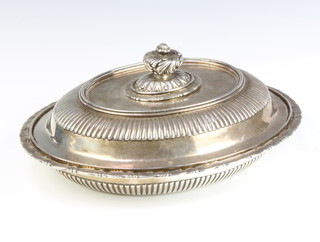 A Tiffany sterling silver entree dish and cover with scroll handle 1252 grams, 28cm 