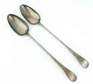 A pair of William IV Old English pattern silver gravy spoons London 1830, 193 grams 