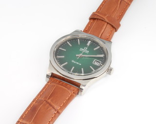 A gentleman's steel cased Omega automatic calendar wristwatch with green dial contained in a 36mm case stamped 166 0168 the movement stamped 37753595