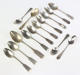 A George III silver teaspoon, Edinburgh 1817 and minor spoons, 240 grams 